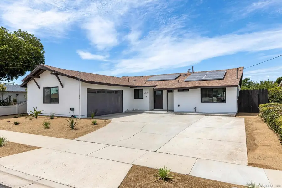 6352 Budlong Lake Ave, San Diego, CA 92119 - #2