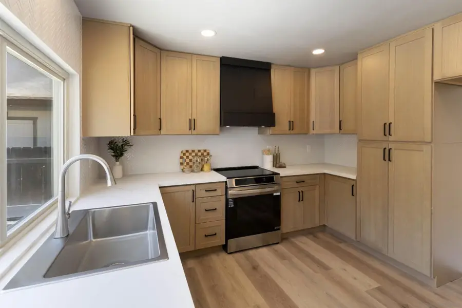 7225 Laura Ct, San Diego, CA 92120 - #2