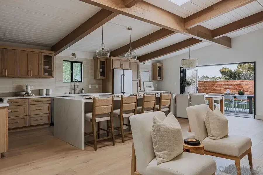 4985 Pacifica Dr, San Diego, CA 92109 - #3