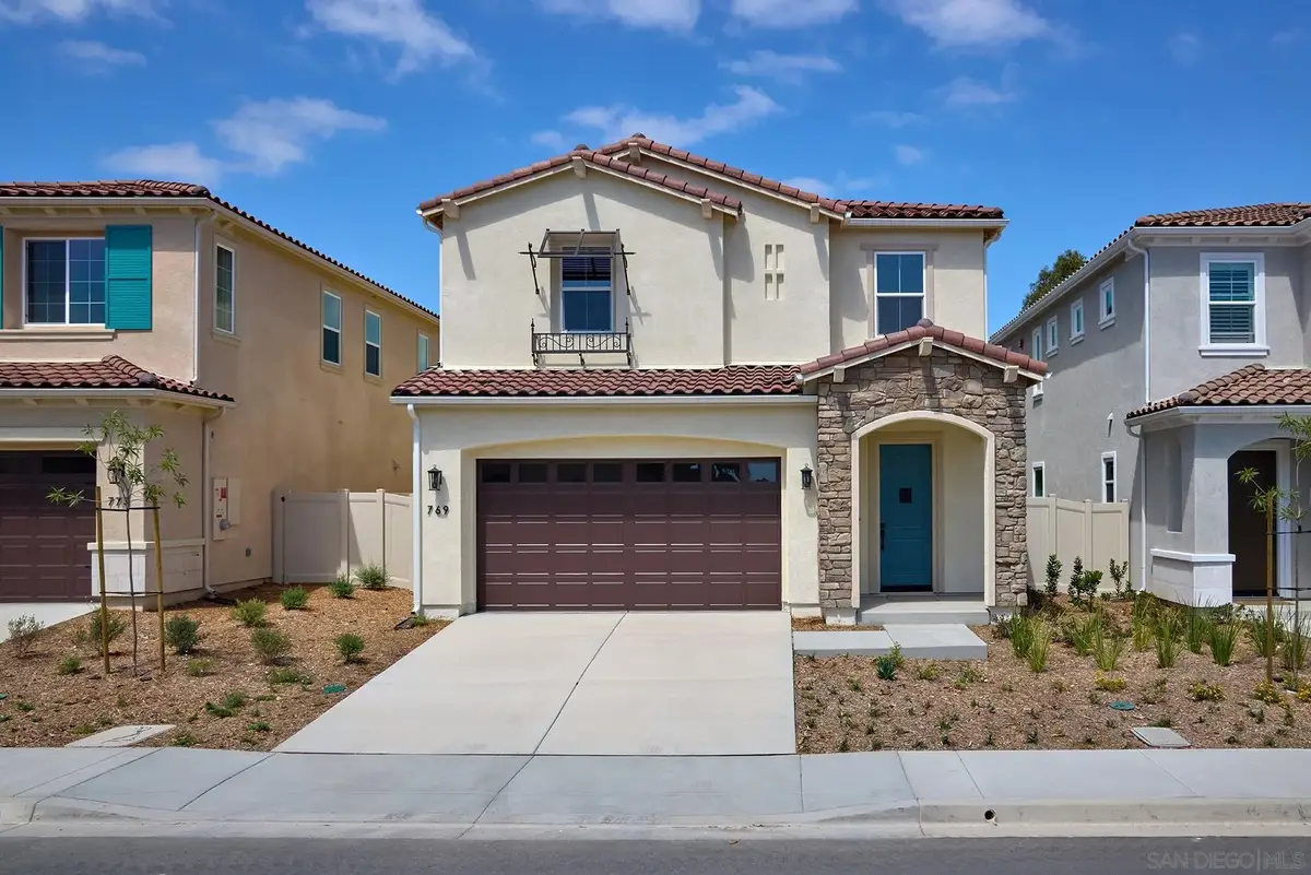 769 Michael Ct, Vista, CA 92081 - #1