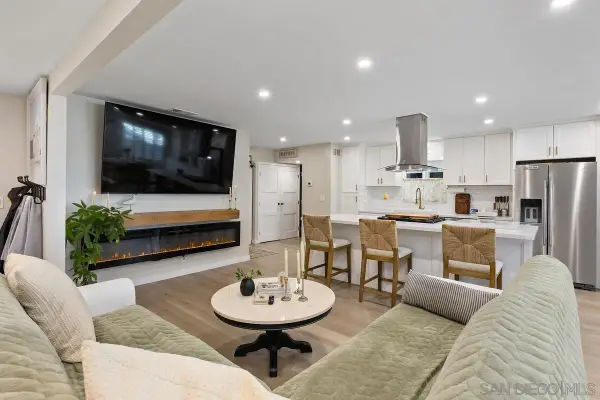 157 Horizon Ln #157, Oceanside, CA 92056