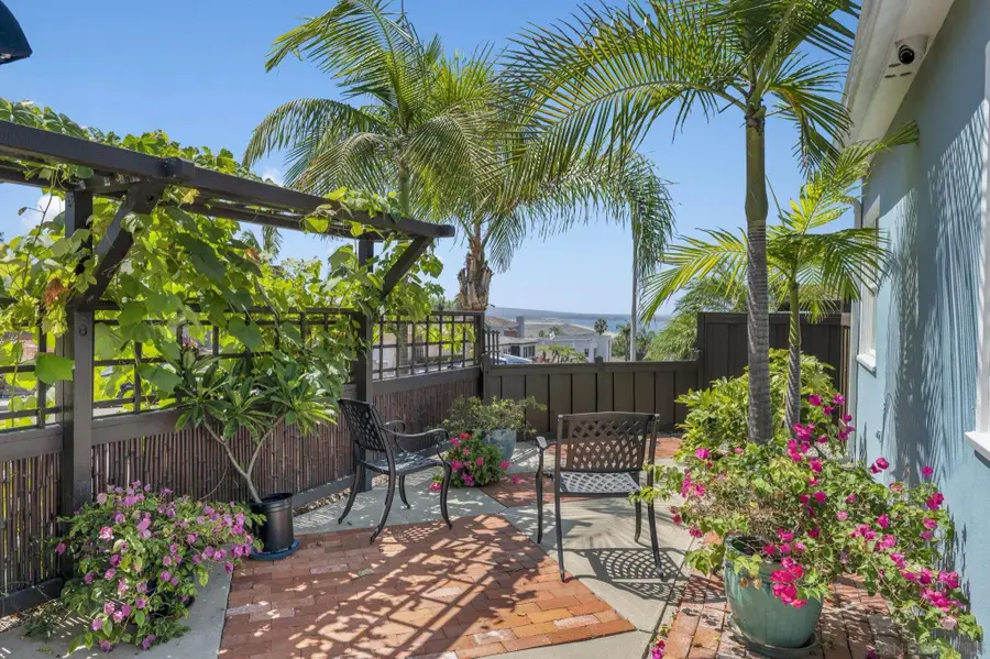 3762 Baker St, San Diego, CA 92117 - #3