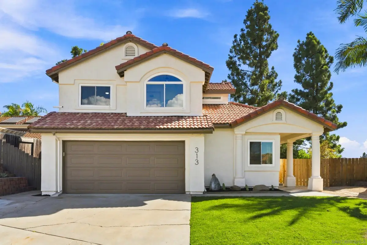 313 Paseo Marguerita, Vista, CA 92084 - #1
