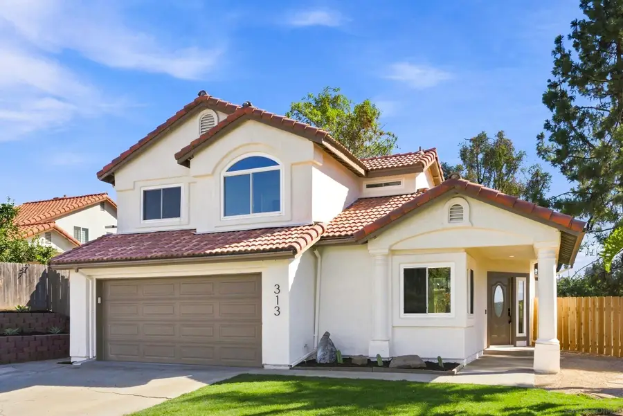 313 Paseo Marguerita, Vista, CA 92084 - #3