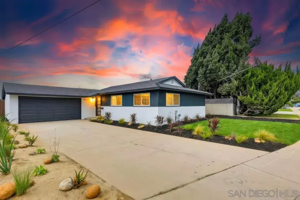 3162 Via Arcilla, San Diego, CA 92111 - #1
