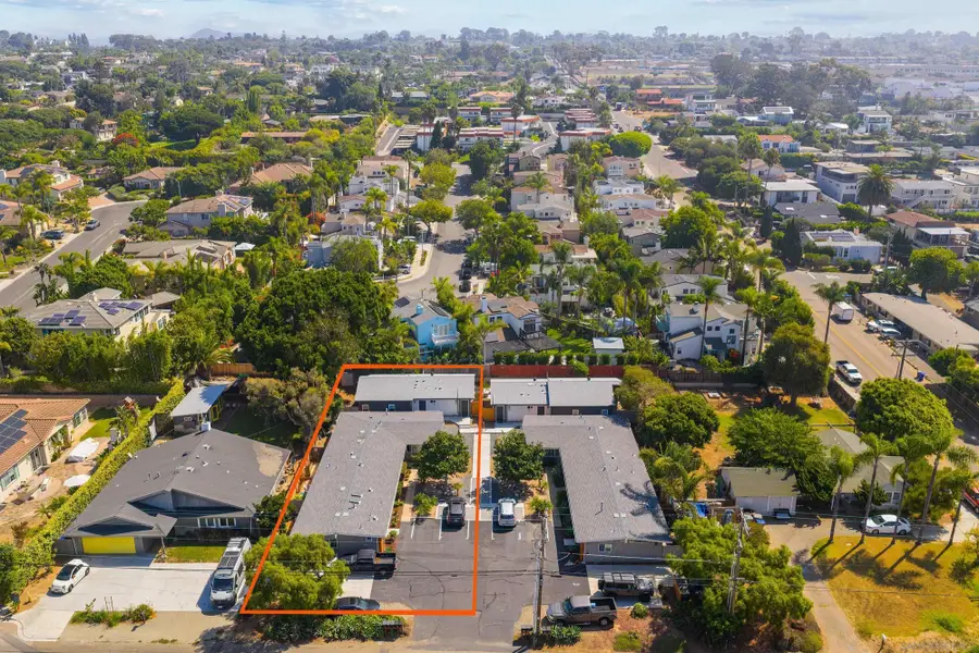 921-927 Regal Rd., Encinitas, CA 92024 - #3