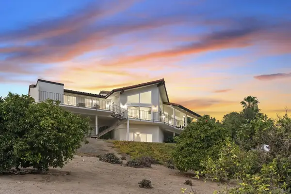 4153 Vista Bonita Lane, Escondido, CA 92025