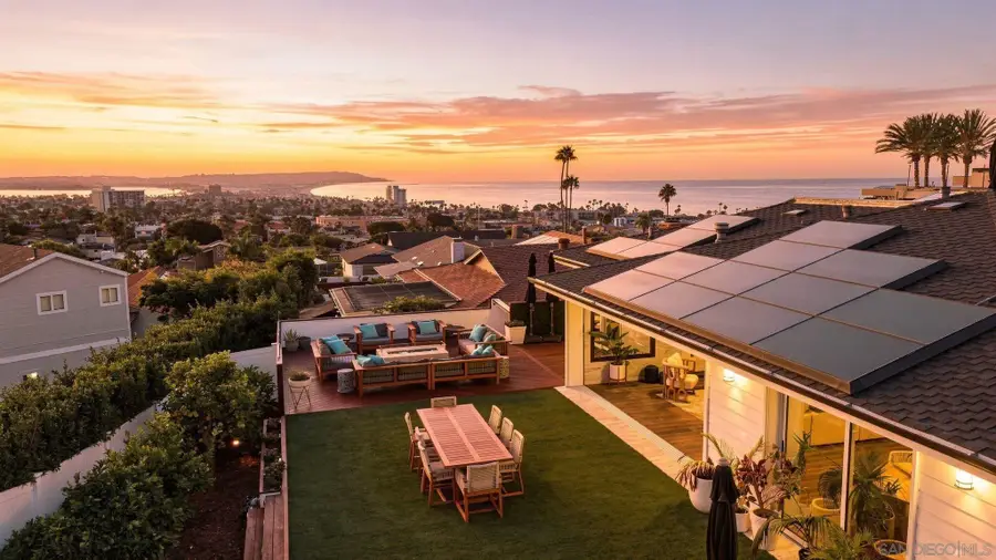 5431 Candlelight Drive, La Jolla, CA 92037 - #2