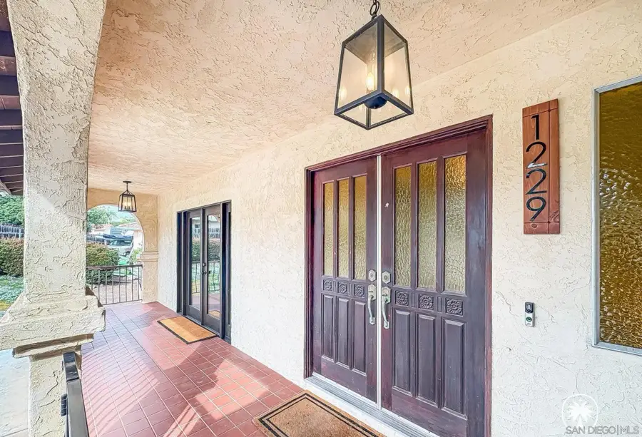 1229 Sandra Circle, Vista, CA 92083 - #3