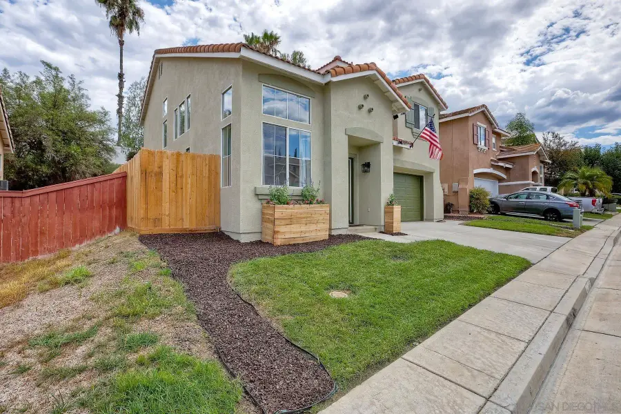 42066 Chestnut Dr, Temecula, CA 92591 - #2