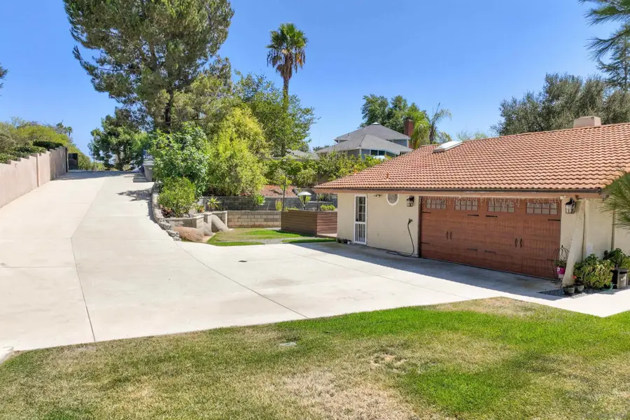 676 Via Rancho, Escondido, CA 92029 - #2