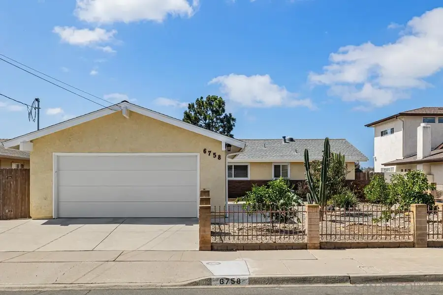 6758 Dennison Street, San Diego, CA 92122 - #2