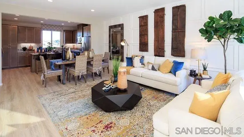 2208 Solara Lane, Vista, CA 92081 - #1