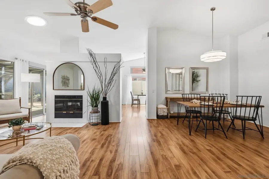 1220 Darwin Dr, Oceanside, CA 92056 - #2