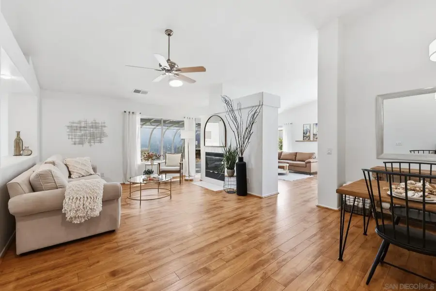 1220 Darwin Dr, Oceanside, CA 92056 - #3