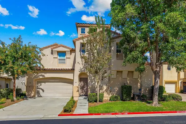 977 Pearleaf Ct, San Marcos, CA 92078