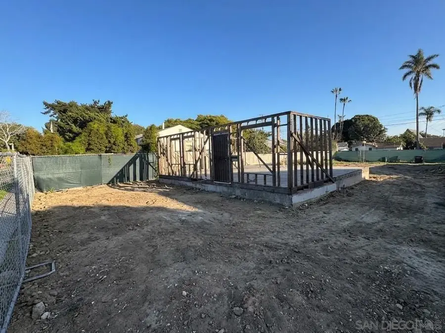 1367 Diamond, San Diego, CA 92109 - #3