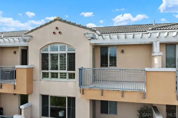 3877 Pell Place #429, San Diego, CA 92130