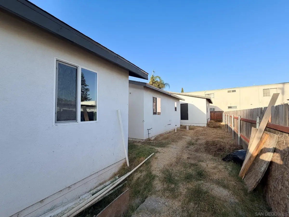625 K, National City, CA 91950 - #1