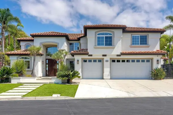 1651 Bella Laguna Court, Encinitas, CA 92024