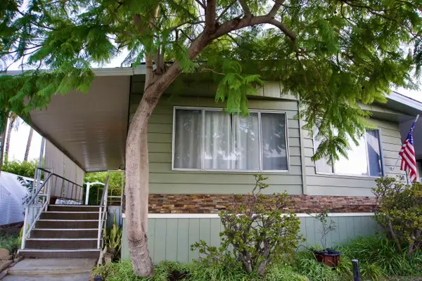 2400 W Valley Pkwy #54, Escondido, CA 92029