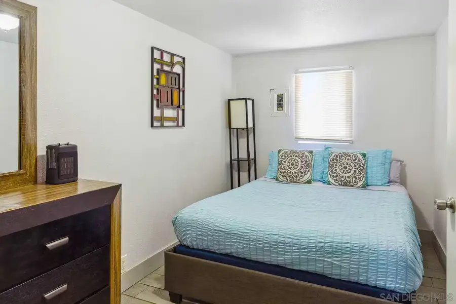 1747-1749 Fern St., San Diego, CA 92102 - #3