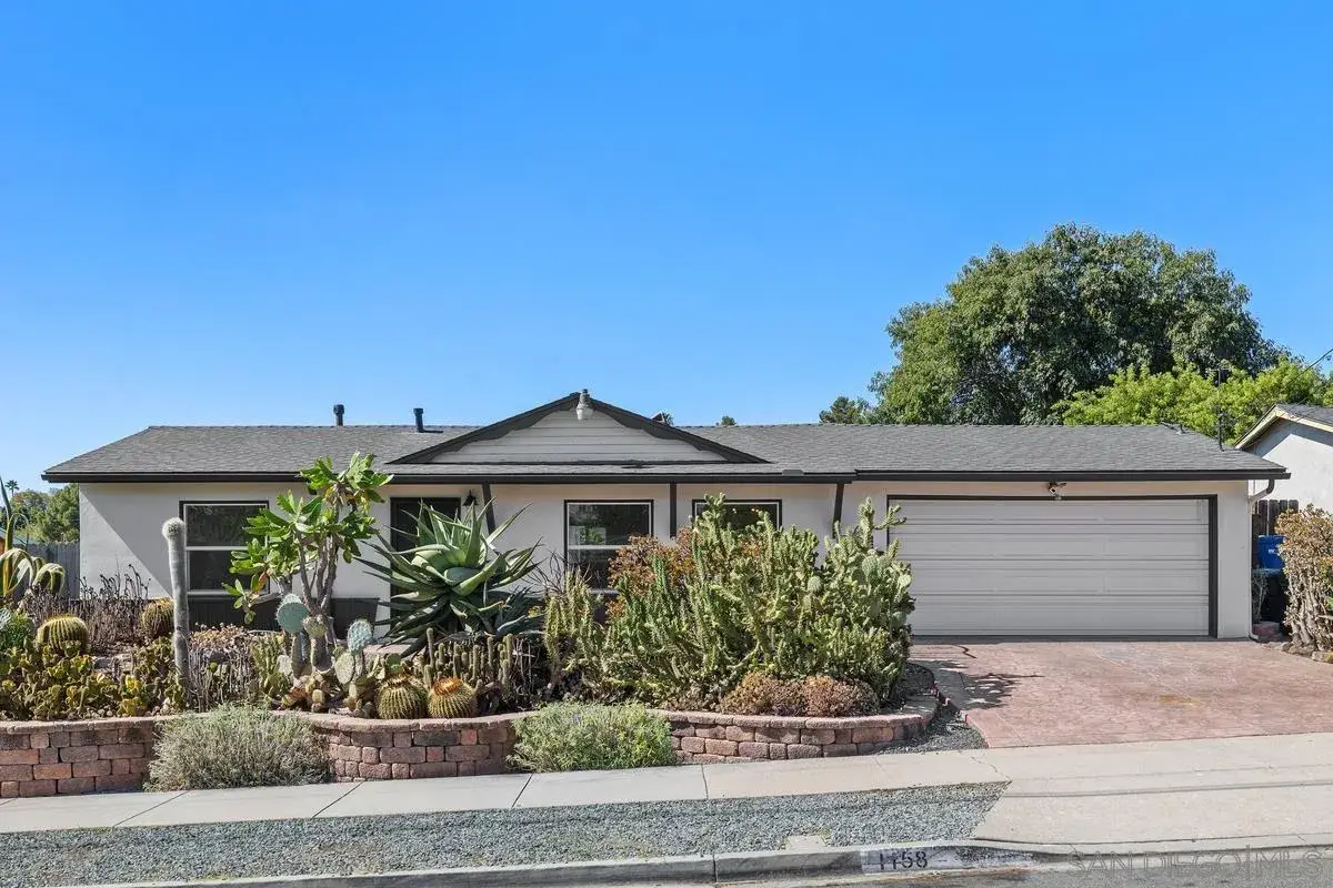1158 Purdy St, Spring Valley, CA 91977 - #1