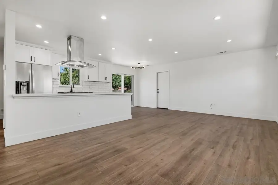 1158 Purdy St, Spring Valley, CA 91977 - #3