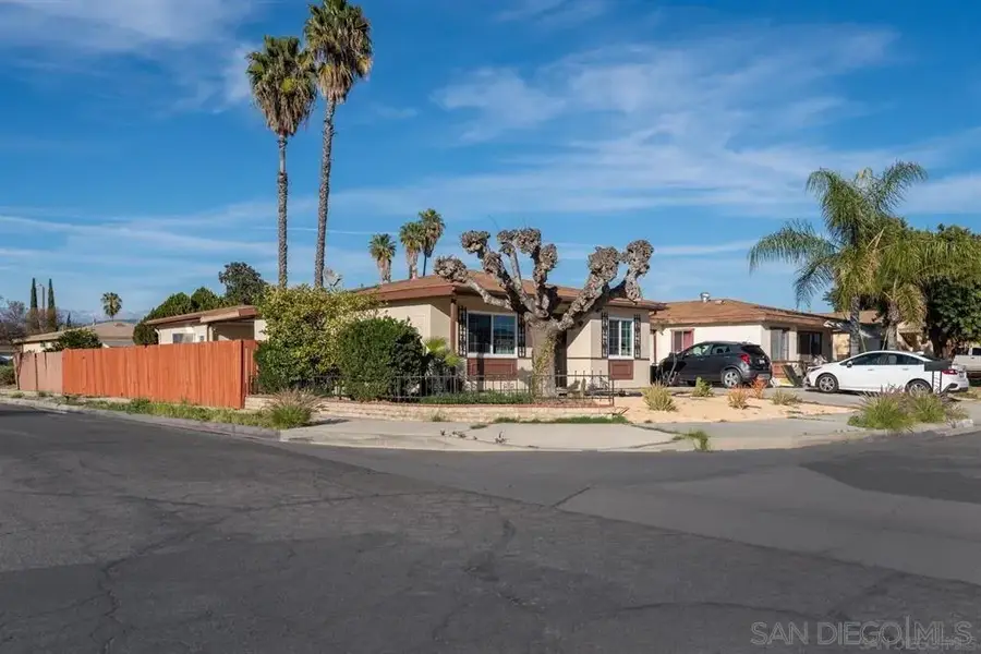 2398 San Bernardo Ave, Hemet, CA 92545 - #2