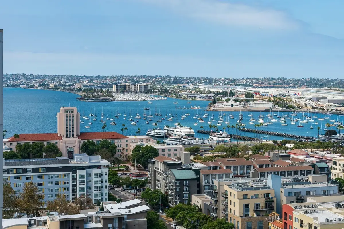 300 W Beech #1906, San Diego, CA 92101 - #1