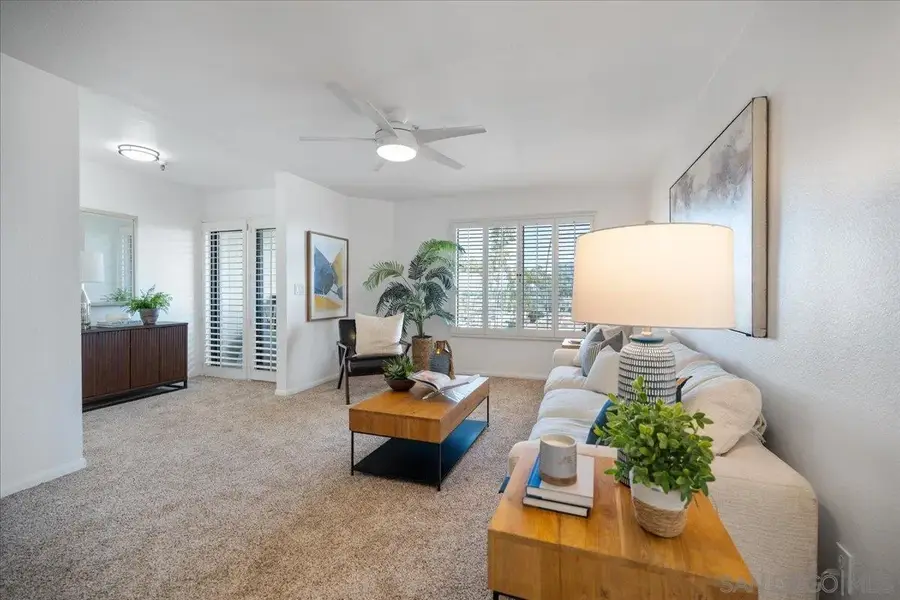 881 Thomas #26, San Diego, CA 92109 - #3