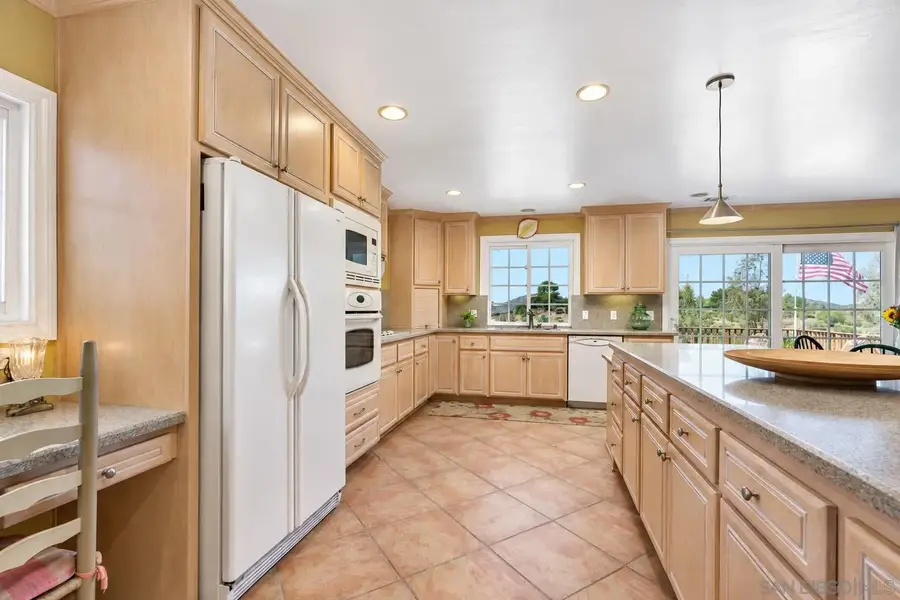 17036 Iron Mountain, Poway, CA 92064 - #3