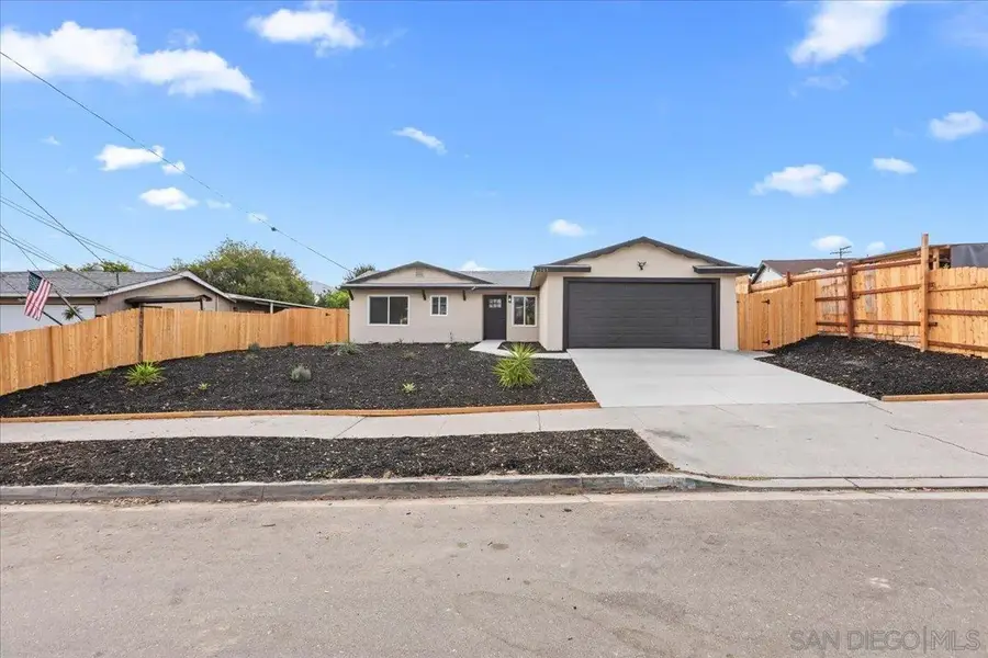 505 Parkbrook St, Spring Valley, CA 91977 - #3