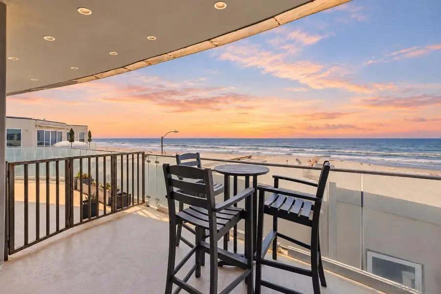 3786 Strandway #2, San Diego, CA 92109 - #2