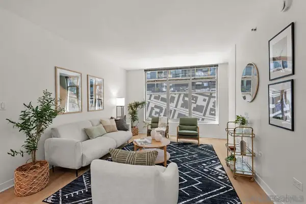 425 W Beech Street #408, San Diego, CA 92101
