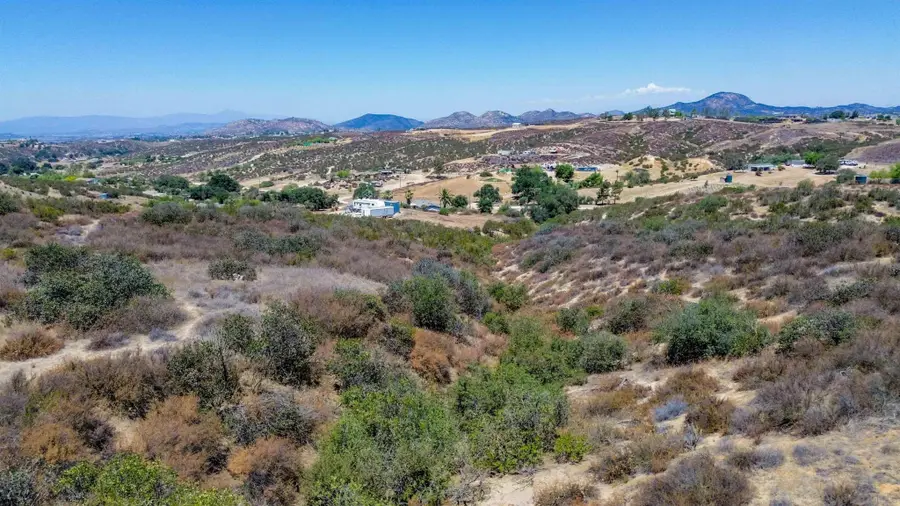 015 Calle Segovia #2, Temecula, CA 92592 - #3