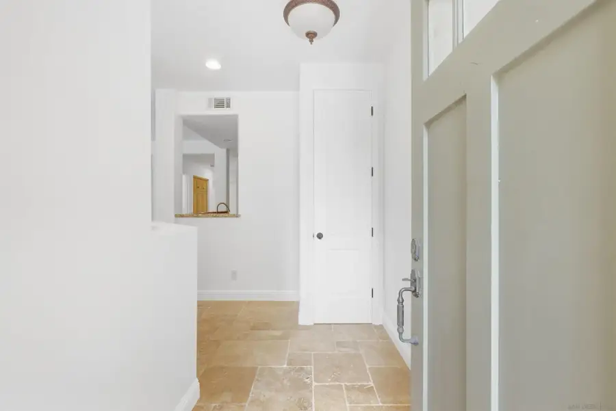 610 Westbourne St, La Jolla, CA 92037 - #3