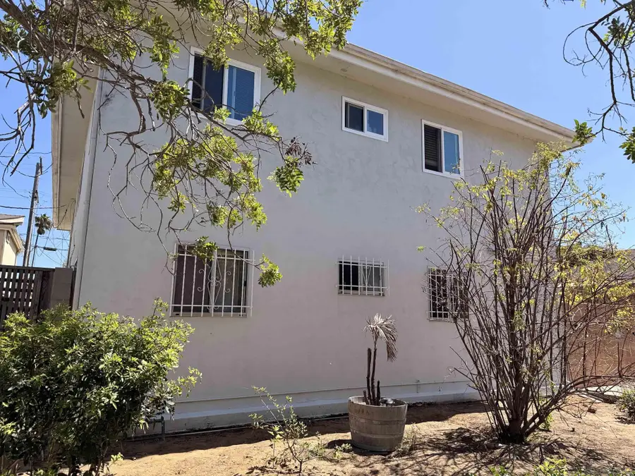 3837 Kendall St., San Diego, CA 92109 - #3