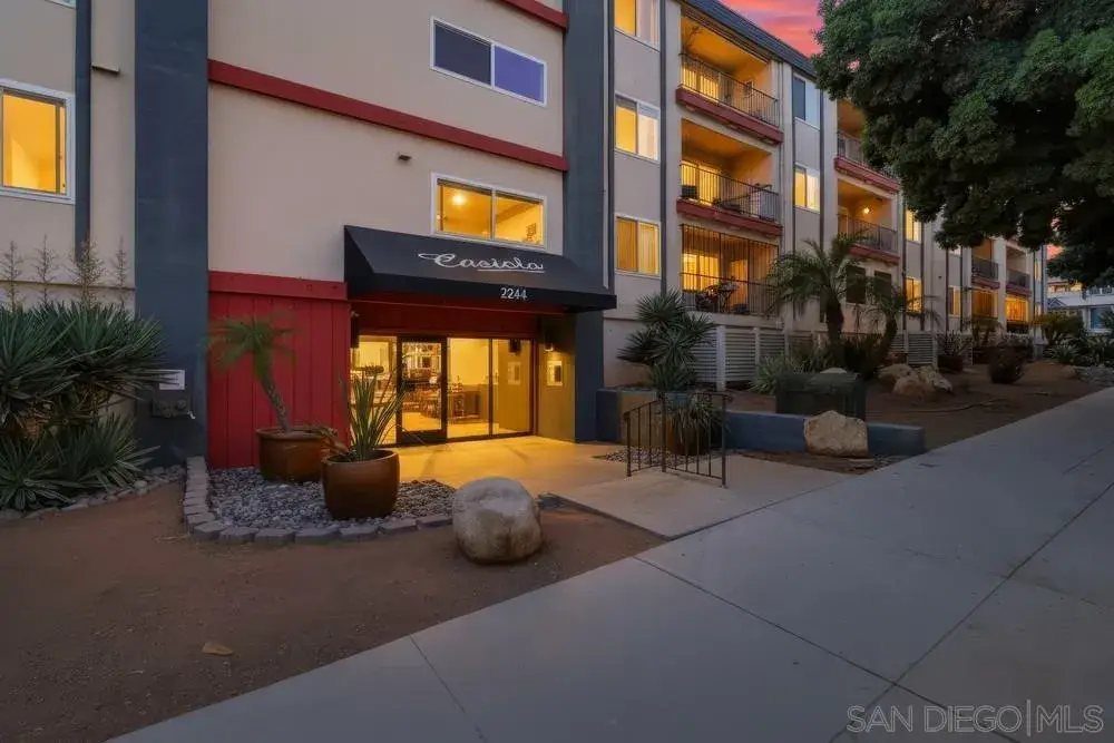 2244 2nd Ave #33, San Diego, CA 92101 - #1