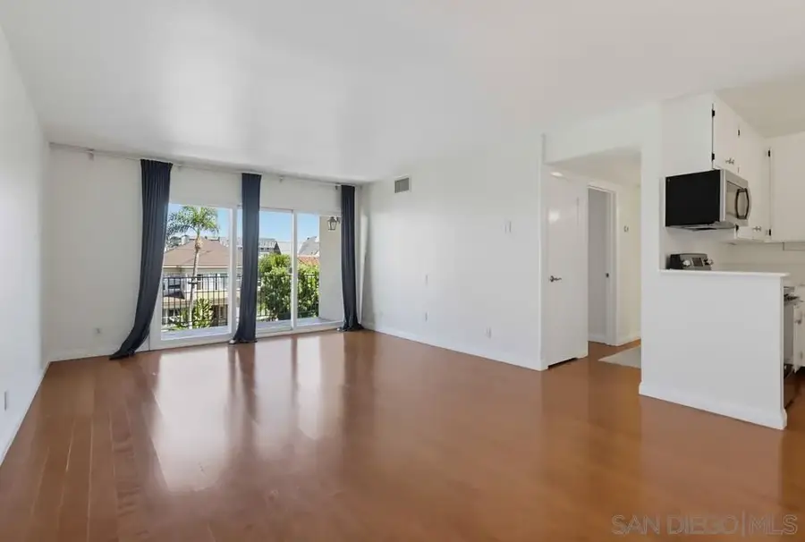 2244 2nd Ave #33, San Diego, CA 92101 - #3