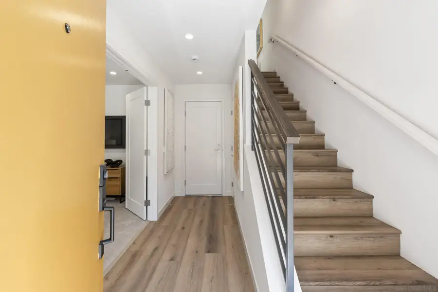 3307 Ruffin Rd #10, San Diego, CA 92123 - #2