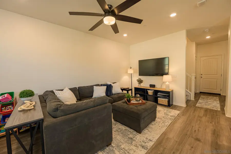 41973 Rondo St #1203, Murrieta, CA 92562 - #3