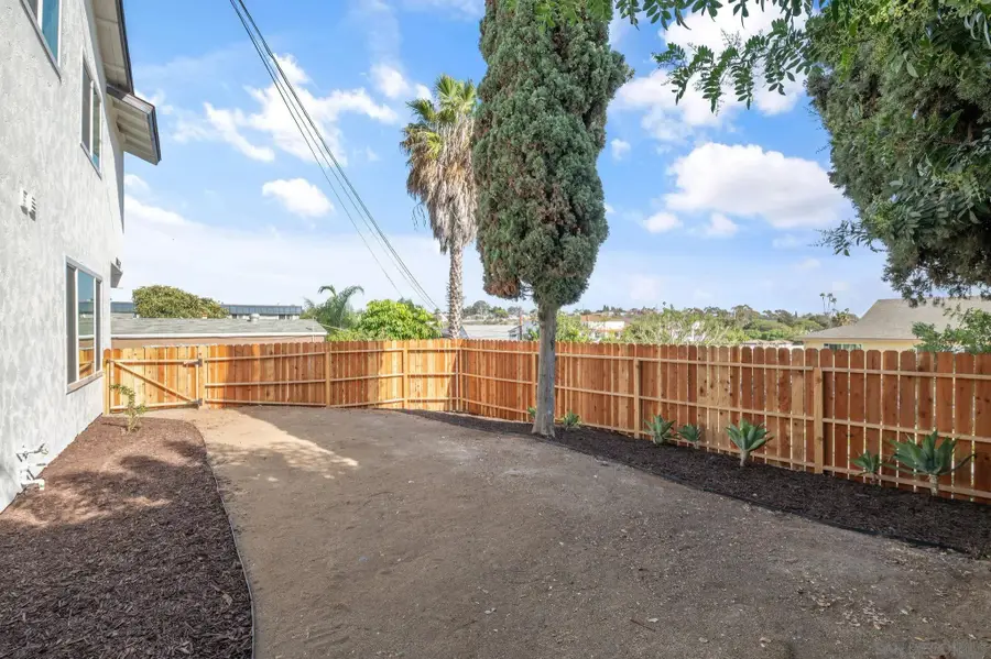 1827 E 17th St, National City, CA 91950 - #3