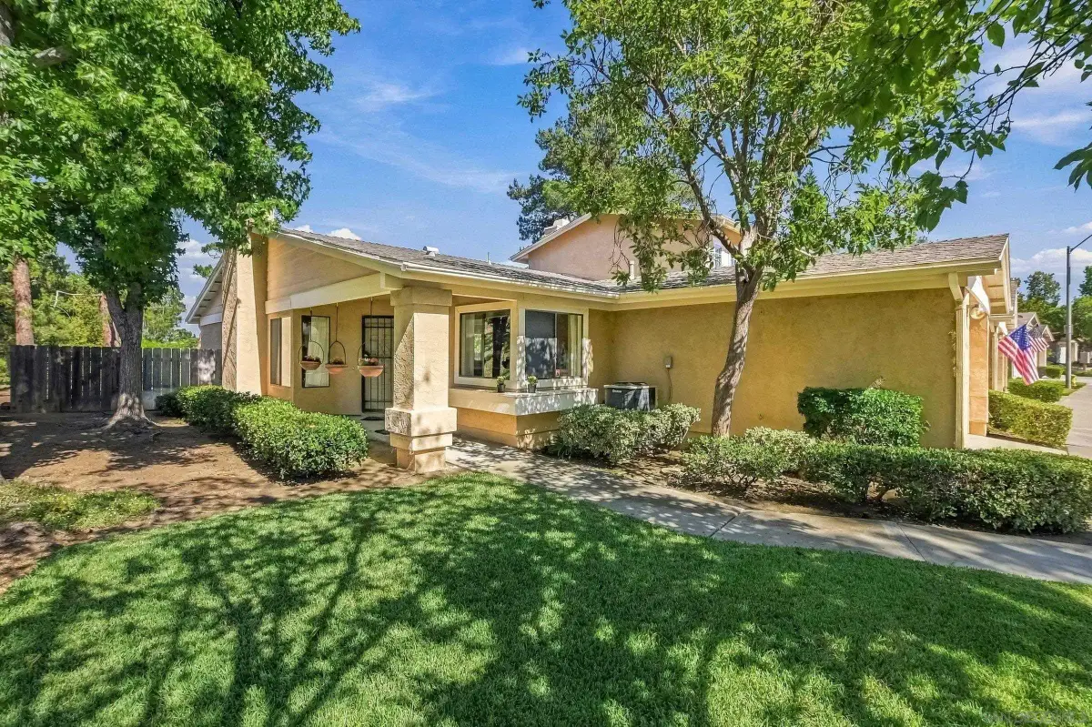 8360 Suntree Place, San Diego, CA 92119 - #1