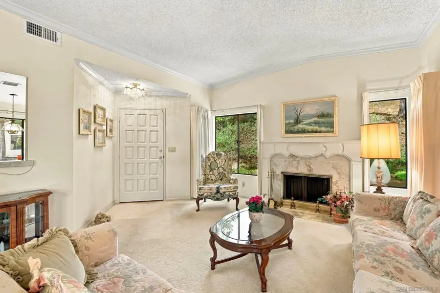 8360 Suntree Place, San Diego, CA 92119 - #3