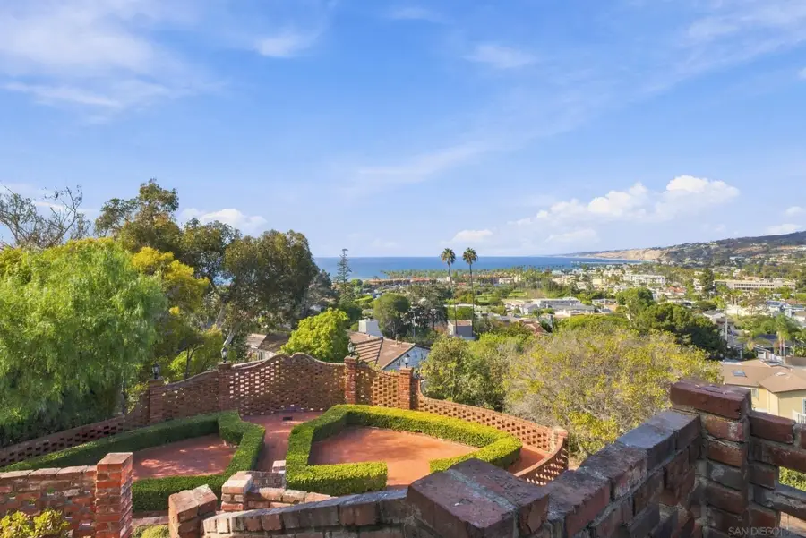 7865 Roseland Drive, La Jolla, CA 92037 - #3