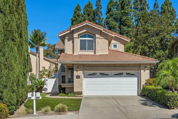 11212 Corte Playa Azteca, San Diego, CA 92124