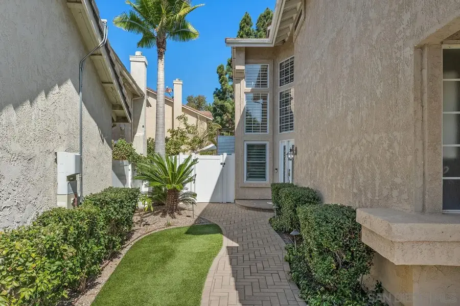 11212 Corte Playa Azteca, San Diego, CA 92124 - #2