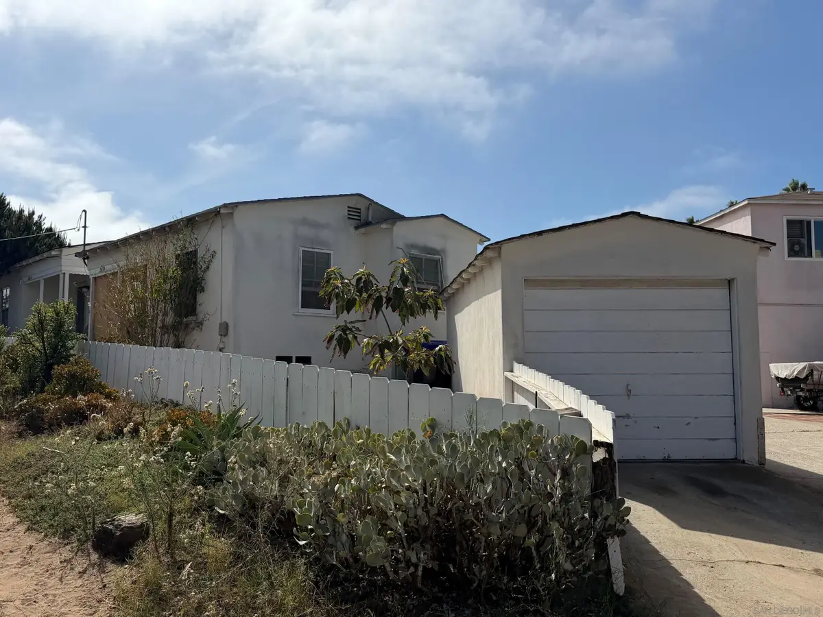 2426 Seaside St, San Diego, CA 92107 - #1