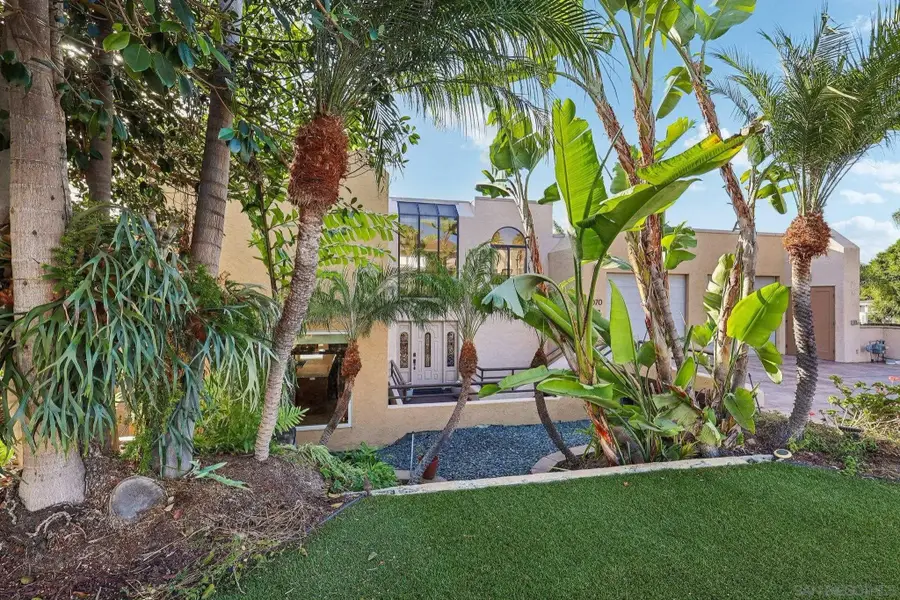 2070 Illion, San Diego, CA 92110 - #3